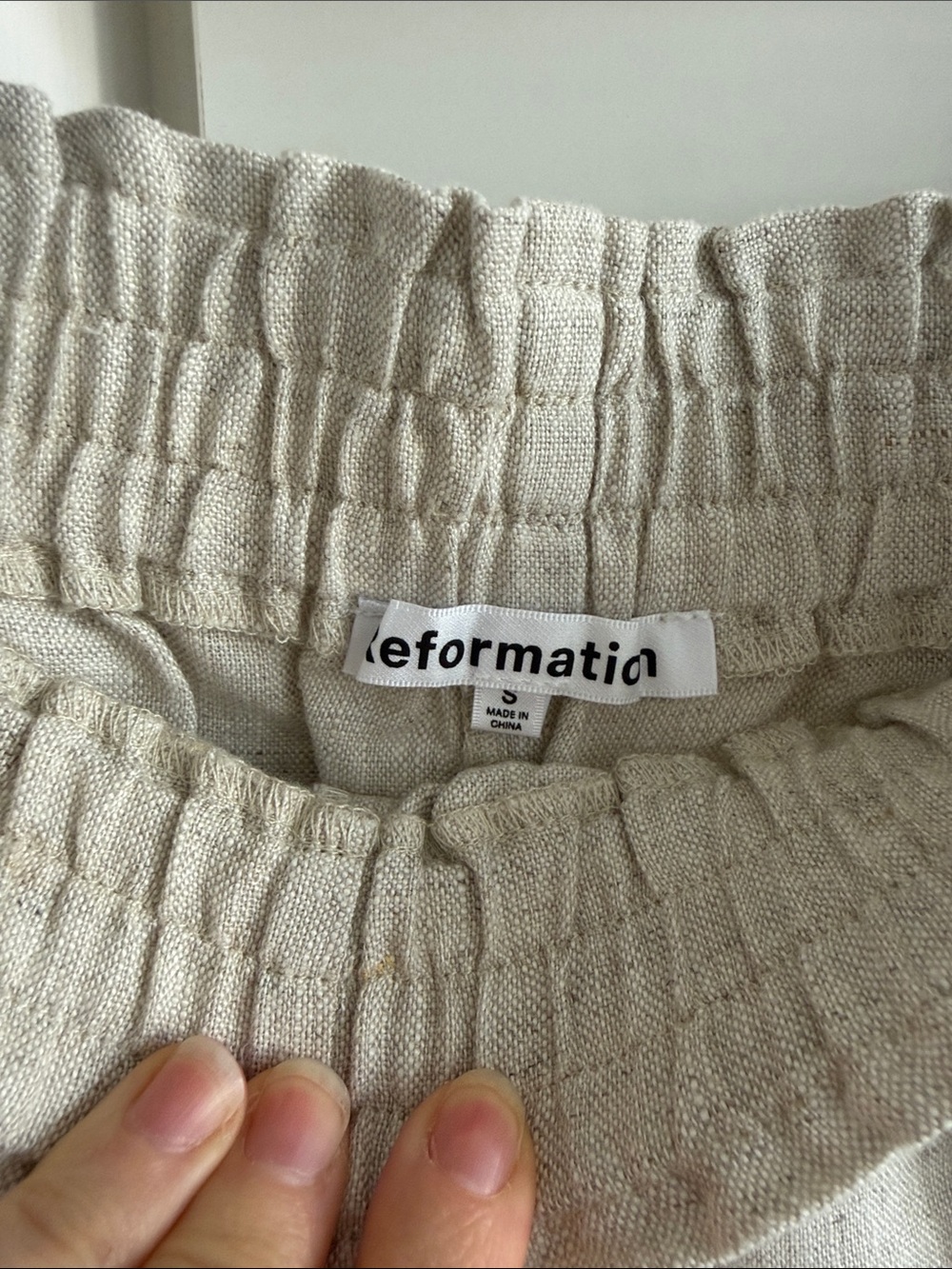 Mila Linen Short - Size Small - Picture 10 of 11